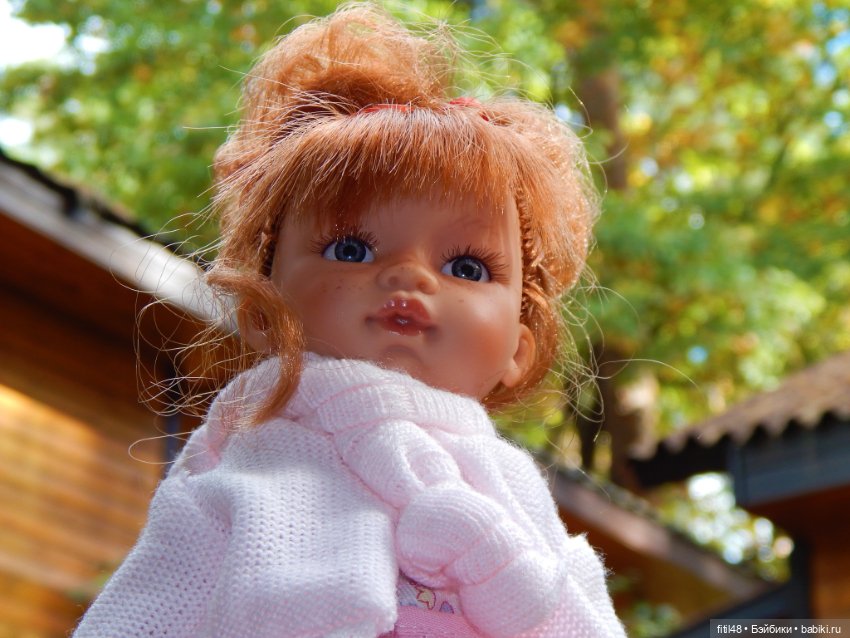 Есть в осени первоначальной