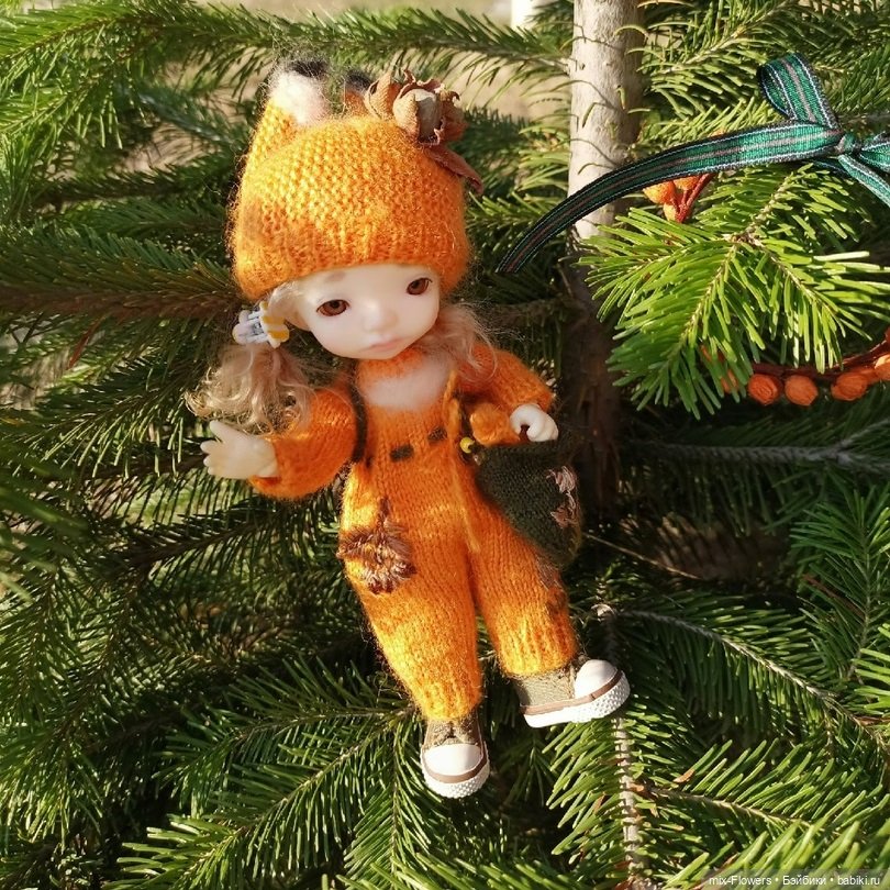 Яркая осень... для Белочки