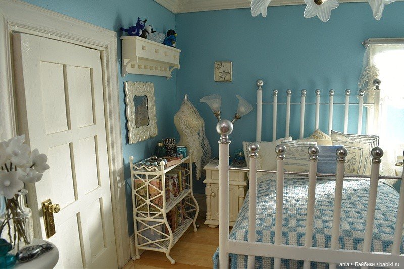 Женская спальня с туалетной комнатой (фото 7)