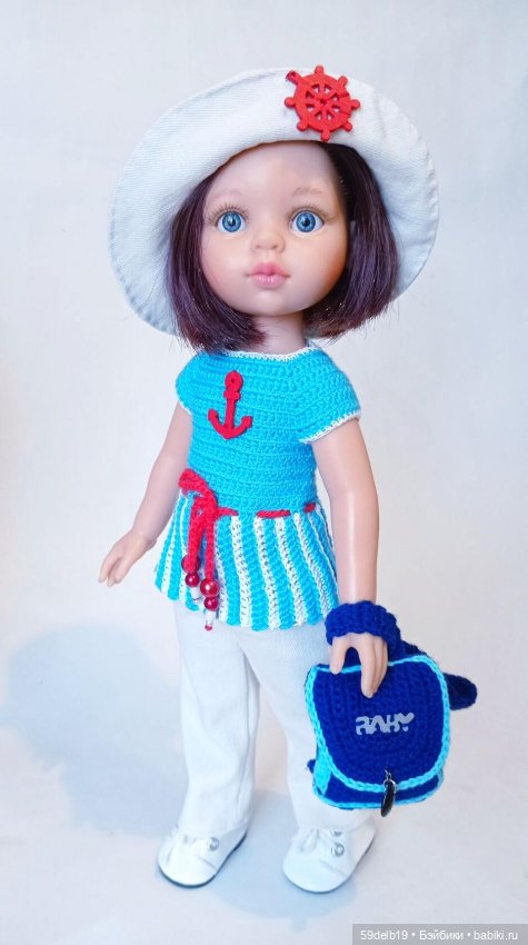 Кукольный гардероб: одежда с морской тематикой