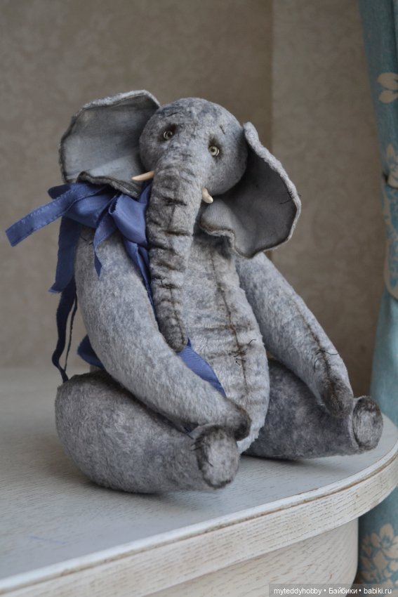 Слоняша Баби и мышка Пуговка