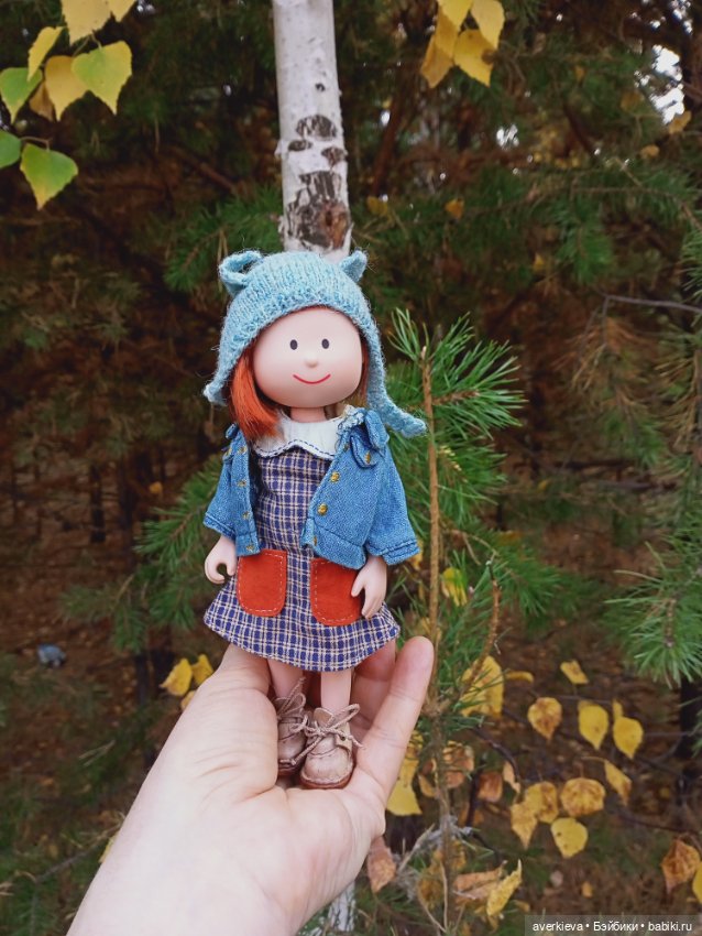 На ковре из жёлтых листьев... Прогулка Мари,Николь и Ии (фото 10)