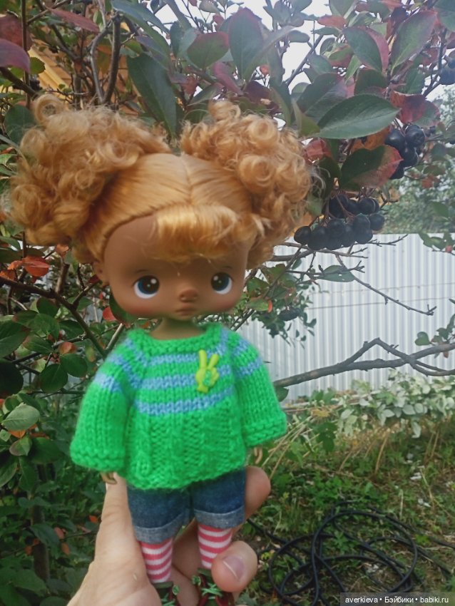 На ковре из жёлтых листьев... Прогулка Мари,Николь и Ии