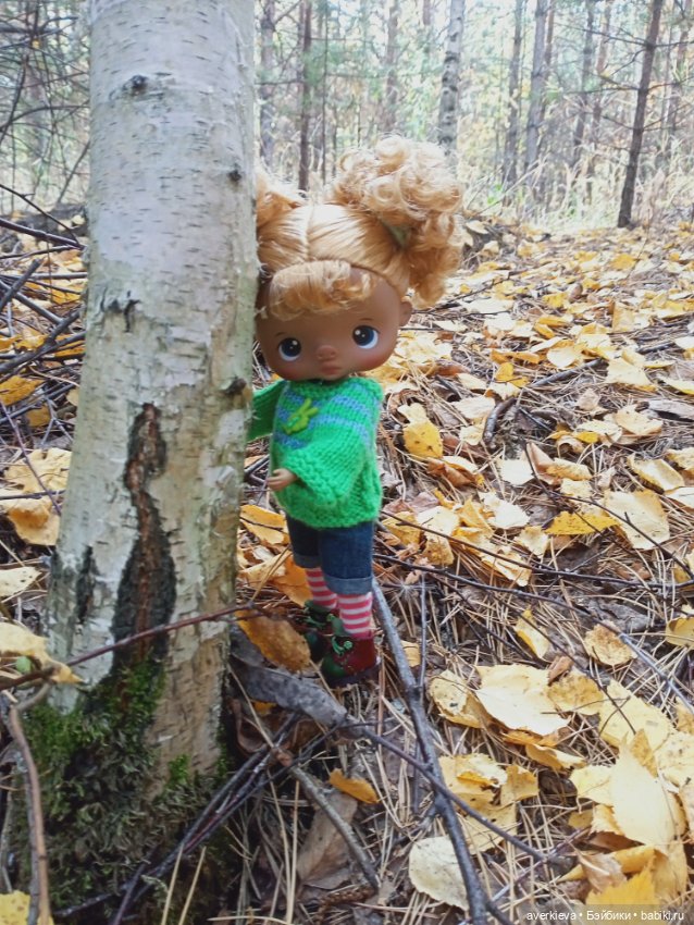 На ковре из жёлтых листьев... Прогулка Мари,Николь и Ии (фото 5)