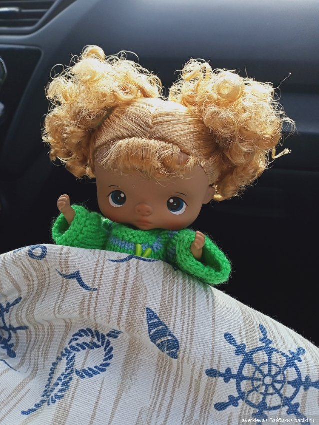 На ковре из жёлтых листьев... Прогулка Мари,Николь и Ии (фото 3)