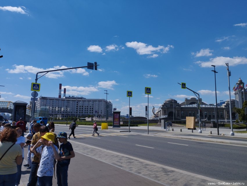 Что посмотреть. Как посмотреть. Куда на время послать родственников (фото 3)