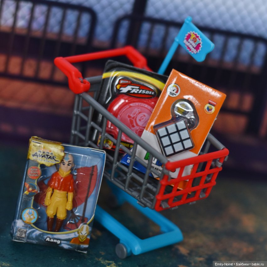 Игрушки для Купера — Разные шарнирные куклы (не БЖД): редкие (фото 2)