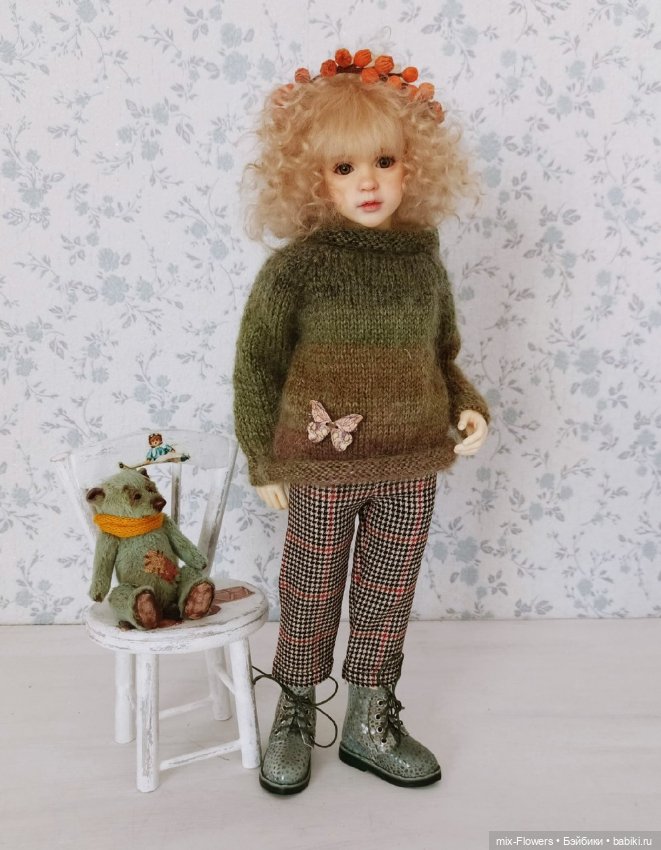 Вяжу куколкам.. осенние наряды для Розы (фото 8)