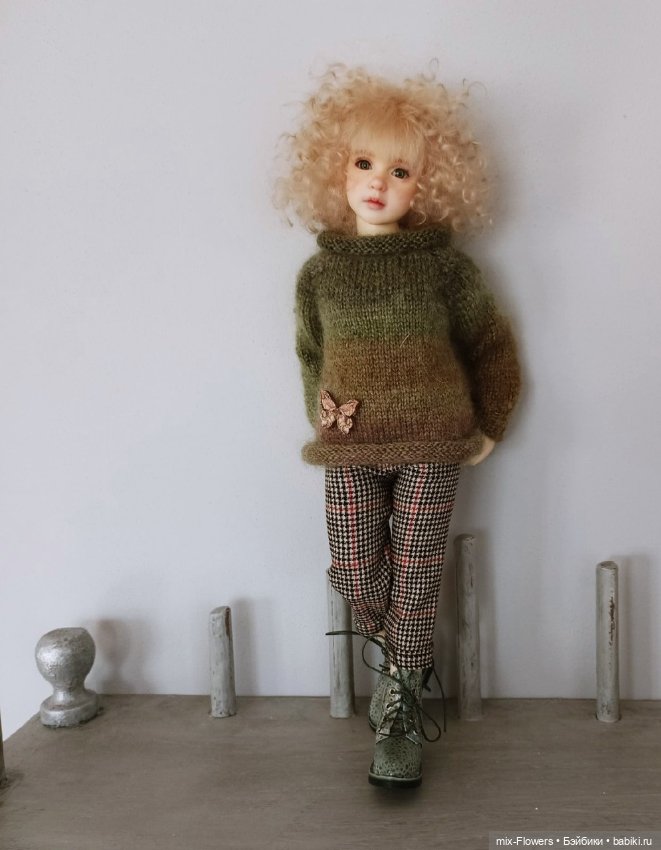 Вяжу куколкам.. осенние наряды для Розы (фото 9)