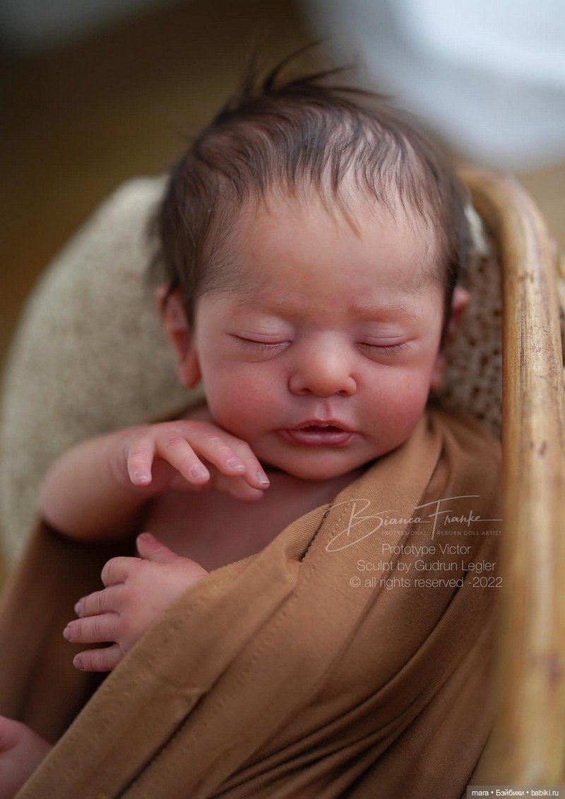 Victor скульптора Gudrun Legler, автор прототипа Bianca Franke