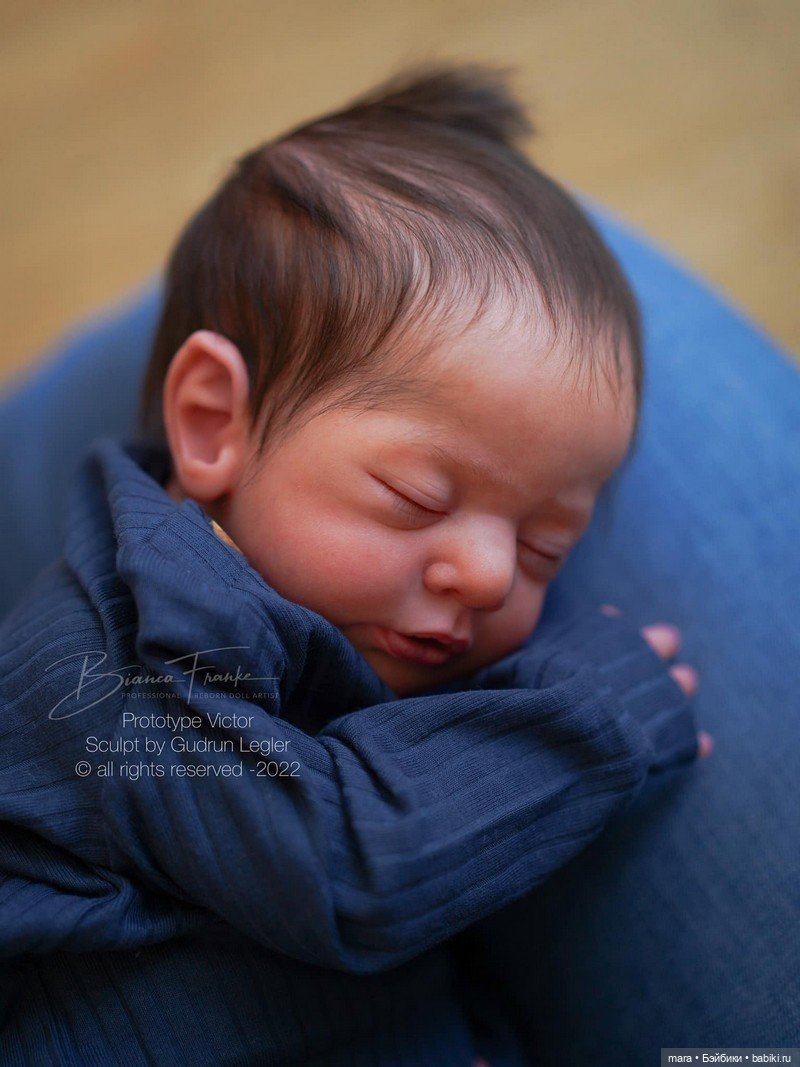 Victor скульптора Gudrun Legler, автор прототипа Bianca Franke