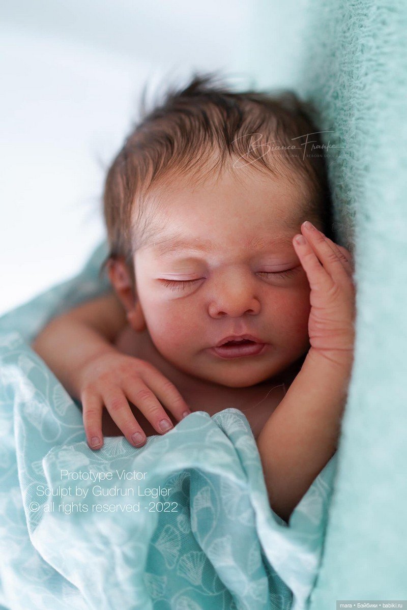 Victor скульптора Gudrun Legler, автор прототипа Bianca Franke