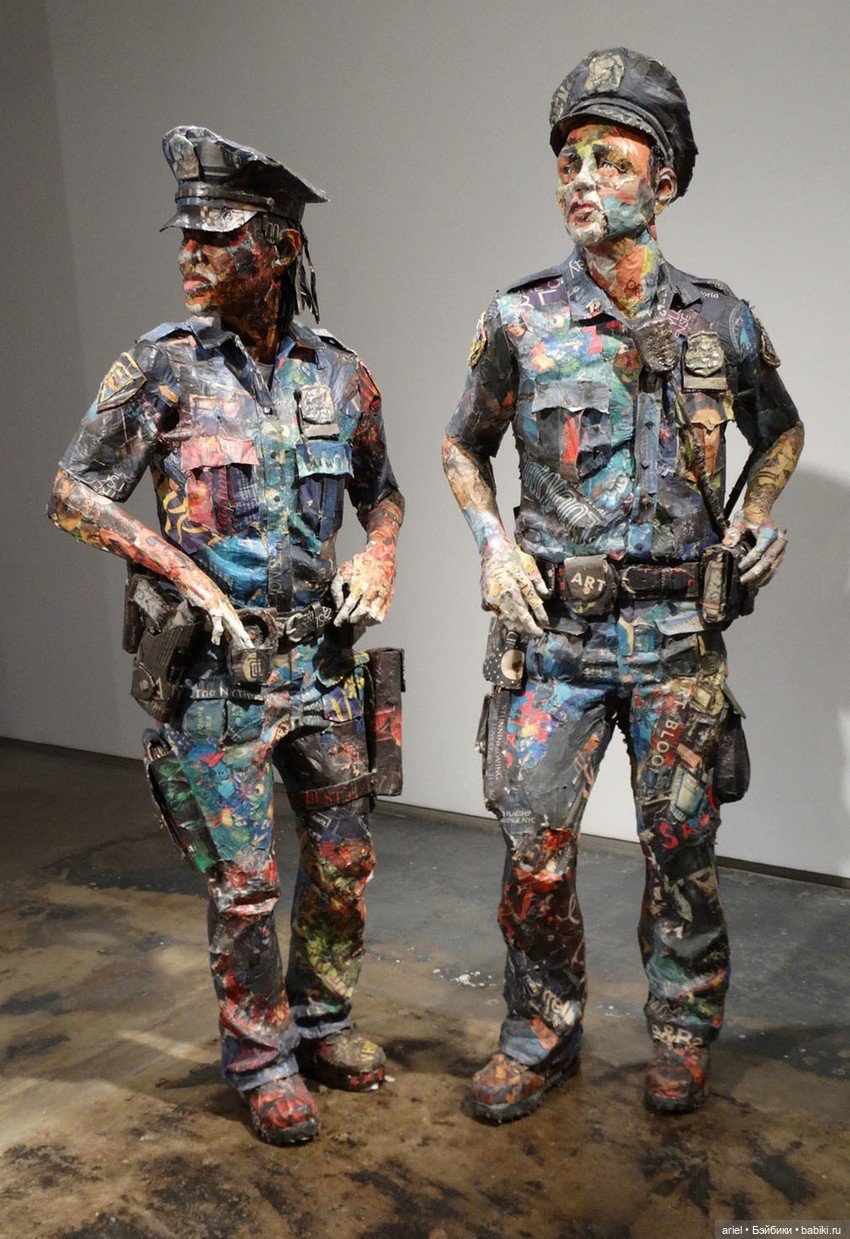 Необыкновенные скульптуры из газет Уилла Курца (Will Kurz) как символ скоротечной жизни (фото 2)