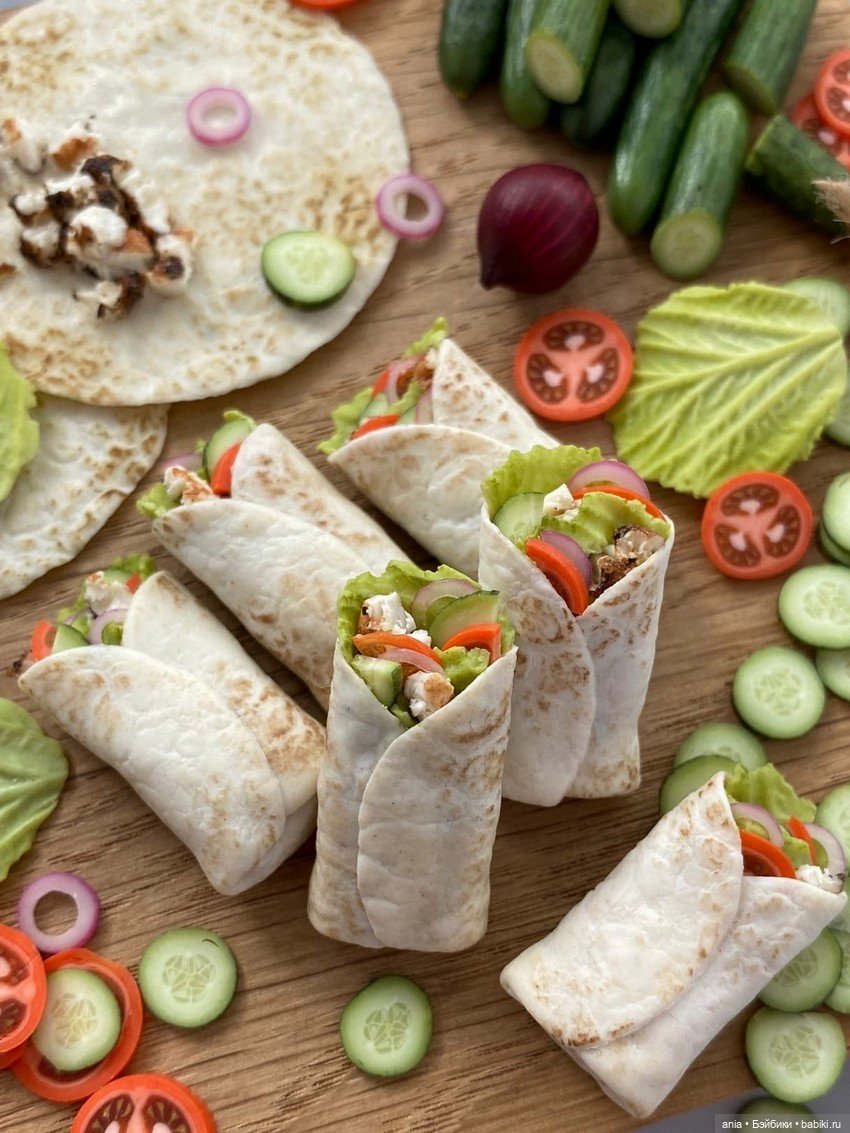 Миниатюрная шаверма из полимерной глины, размер 2 см от Лана Рин