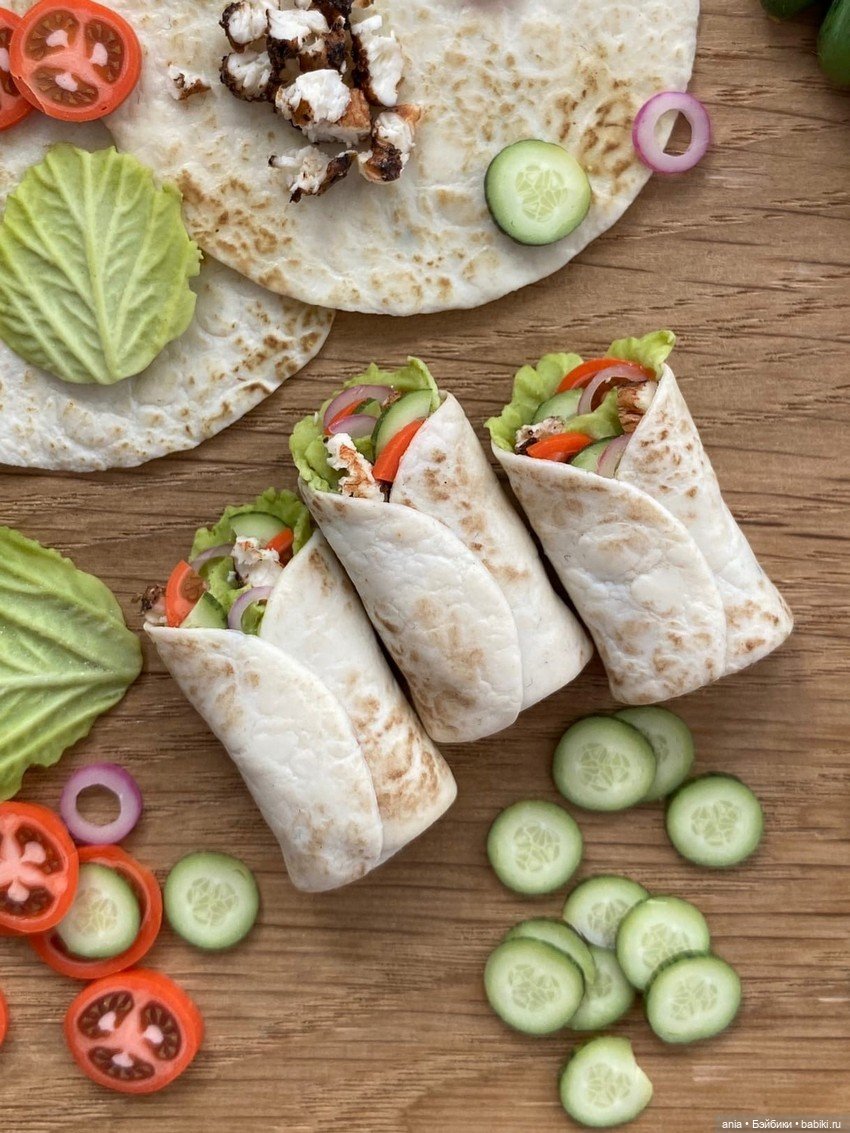 Миниатюрная шаверма из полимерной глины, размер 2 см от Лана Рин (фото 3)