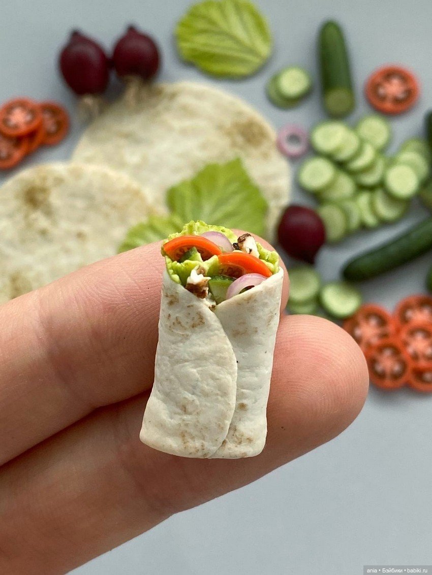 Миниатюрная шаверма из полимерной глины, размер 2 см от Лана Рин (фото 2)