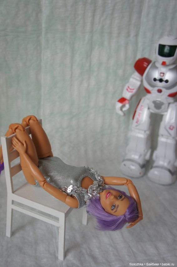 История про девушку и робота. Часть 1 (фото 4)