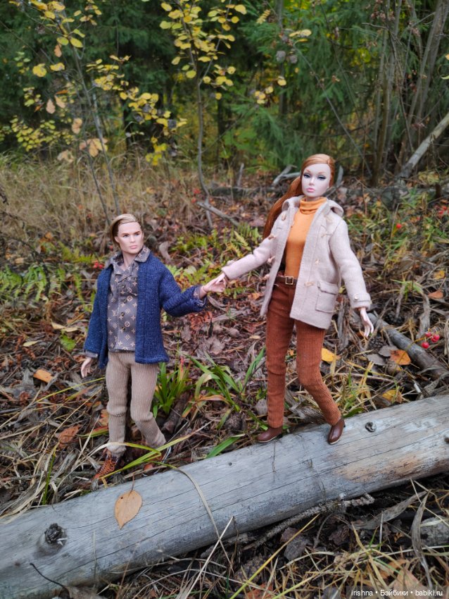 Майло и Поппи Паркер осенняя прогулка