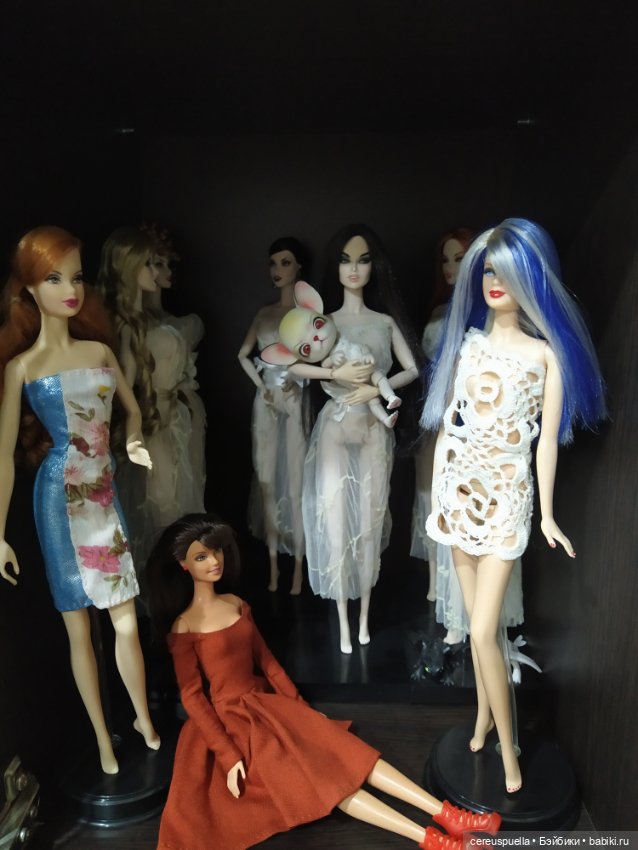 Кукольные полочки — Домашние коллекции кукол: фото собраний (фото 7)