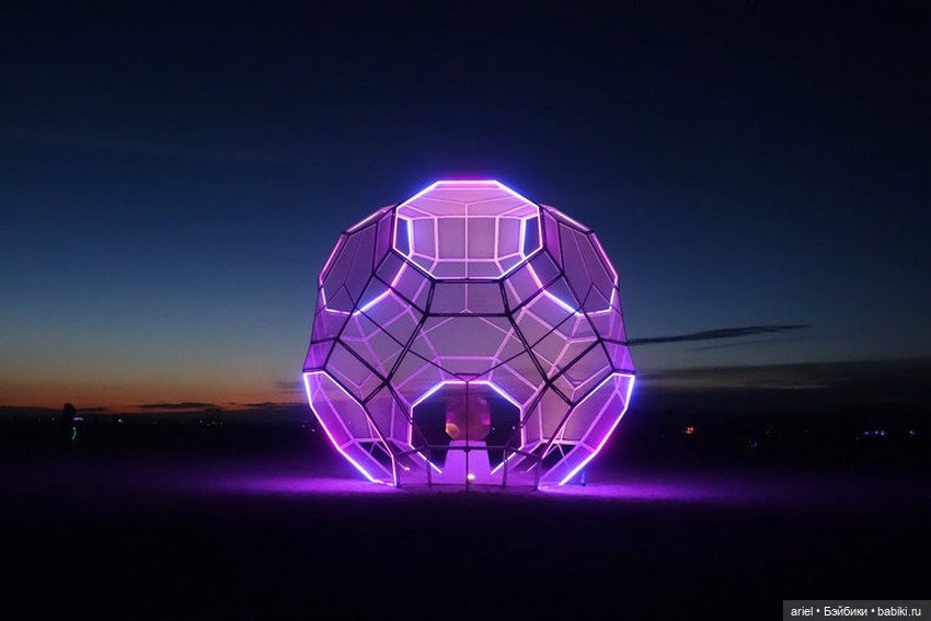 Геометрические скульптуры от креативного дуэта HYBYCOZO (фото 9)