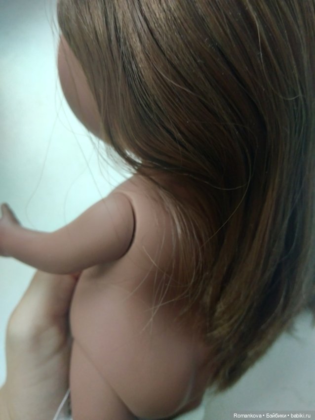 Мамы булочек, SOS — Куклы Nines d'Onil (Нинес): Миа (Mia)