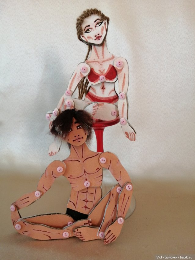 Картонная пара Топик номер один