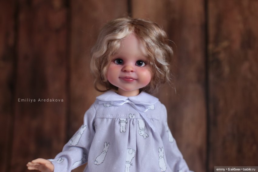 Милая улыбашка, кукла Паола Рейна