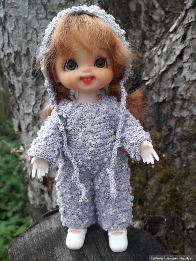 Из фантазийной пряжи — Одежда и обувь для кукол своими руками: фото (фото 10)