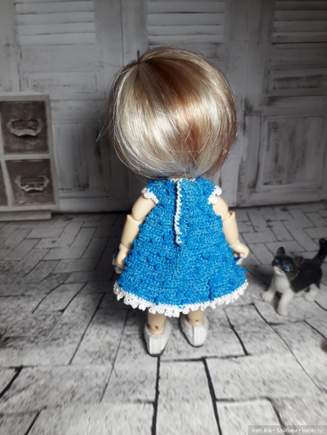 Из фантазийной пряжи — Одежда и обувь для кукол своими руками: фото (фото 5)
