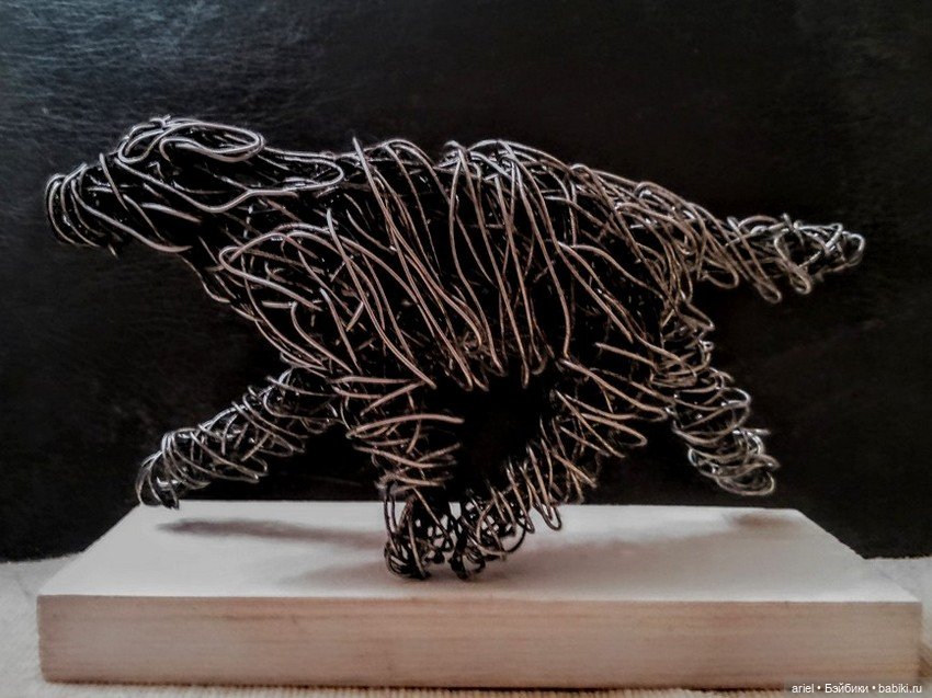 Скульптуры из проволоки от Кэндис Бис (Candice Bees)