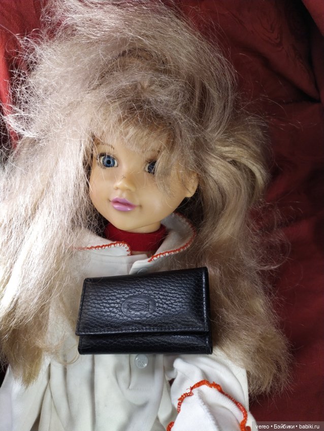 Мила, поиск чокера и других аксов