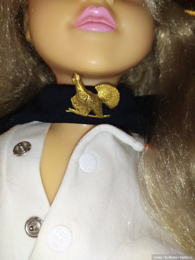 Мила, поиск чокера и других аксов