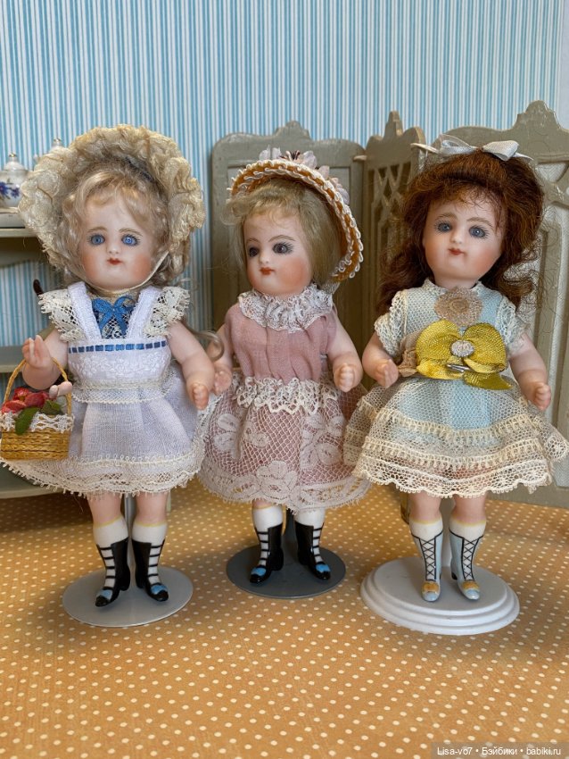 Три грации — Редкие антикварные куклы и реплики: воск