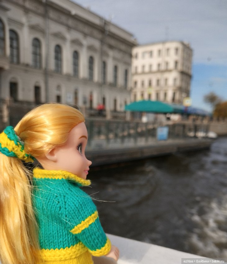 Речная прогулка с Олесей по Питеру (фото 6)