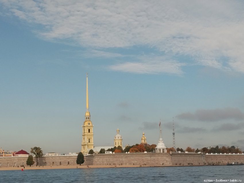 Речная прогулка с Олесей по Питеру (фото 2)