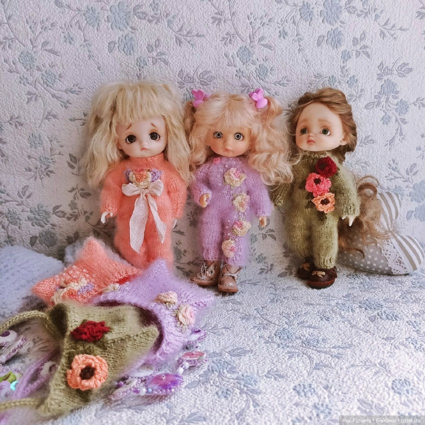 Вяжу куколкам.. вещицы для настроения