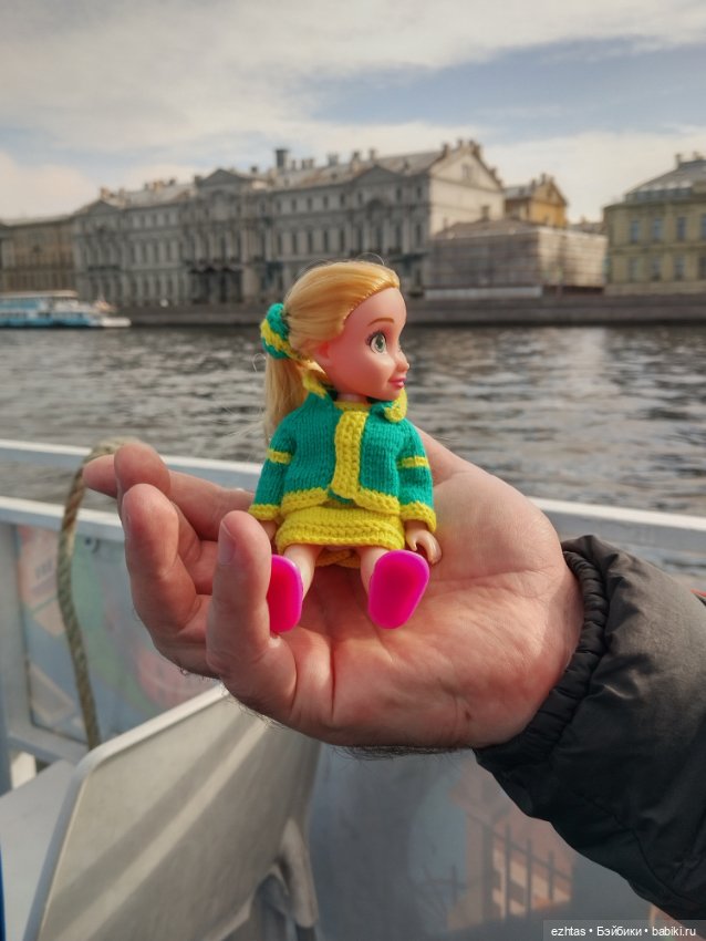 Речная прогулка с Олесей по Питеру (фото 9)