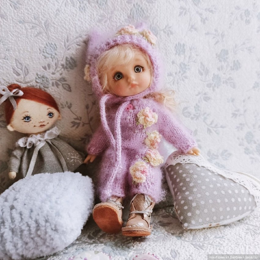 Вяжу куколкам.. вещицы для настроения