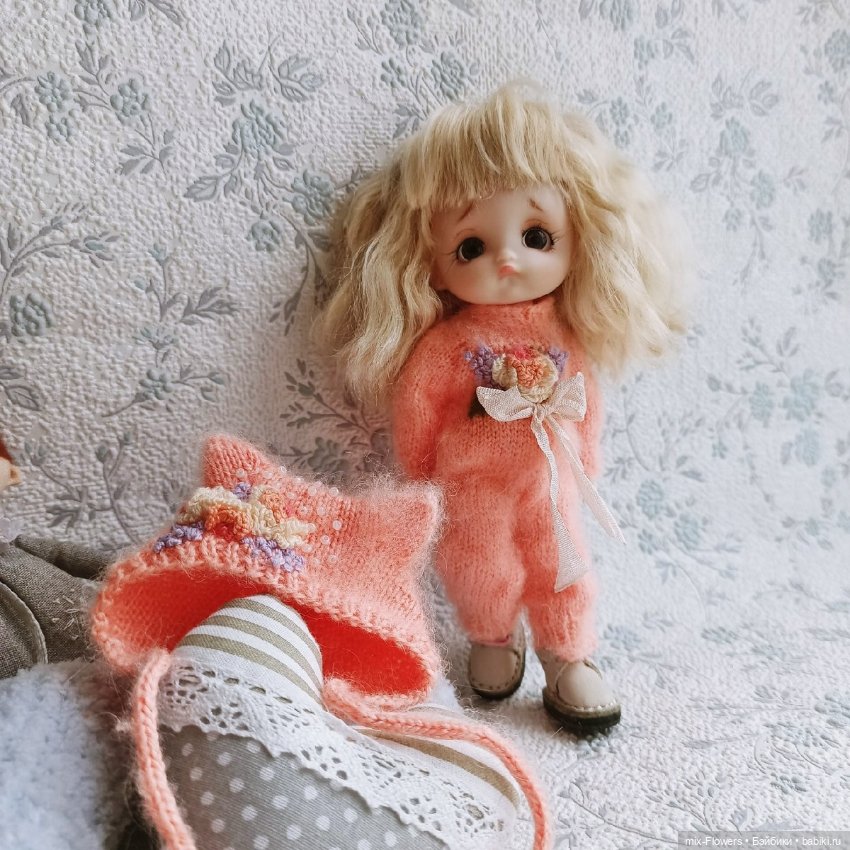 Вяжу куколкам.. вещицы для настроения (фото 4)