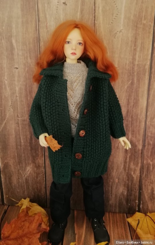 Пресловутый изумрудный кардиган. Или осень в доме продолжается