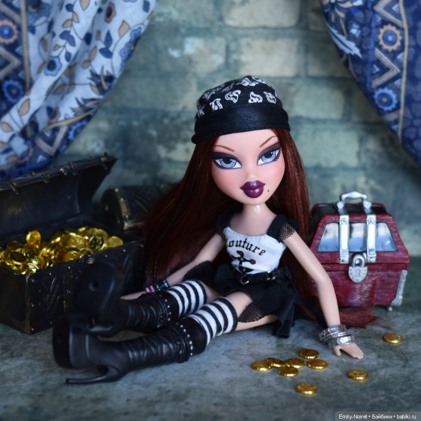 Bratz Treasures! Roxxi — Куклы Bratz (Братц) и Moxie Girlz: MGA (фото 8)