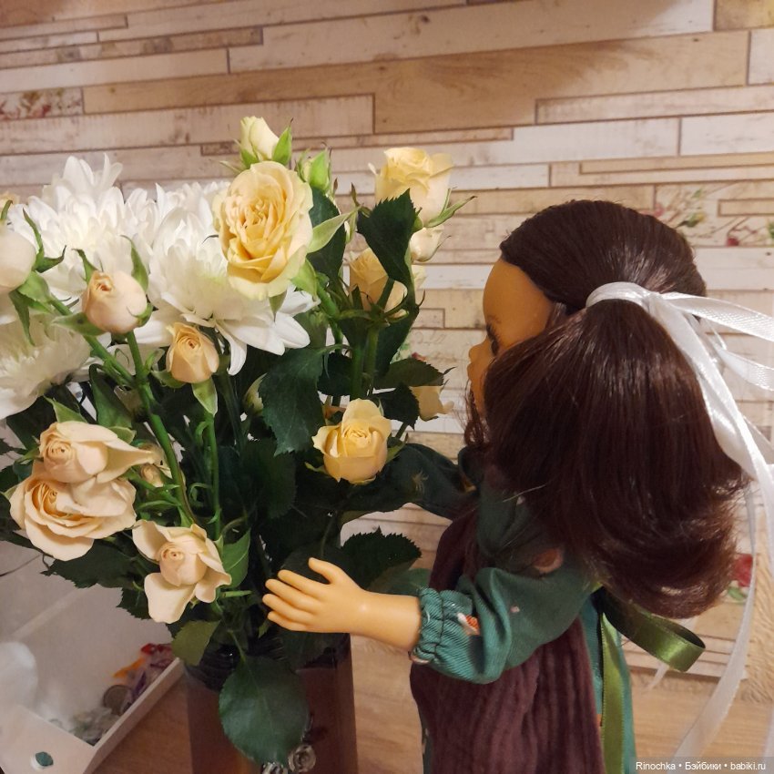 Ноэлия - красавица от Paola Reina