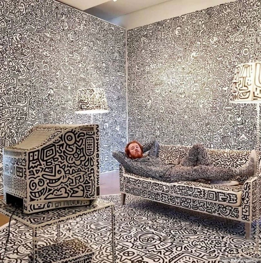 Сэм Кокс превратил свой дом в произведение искусства за два года (фото 3)