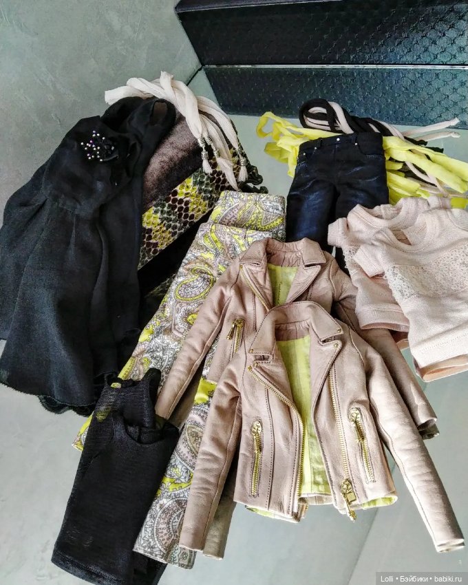 Осенняя коллекция на кукол сестер Поповых (фото 7)