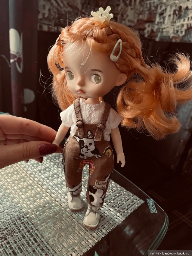 Парад комбинезонов на монст и подружек