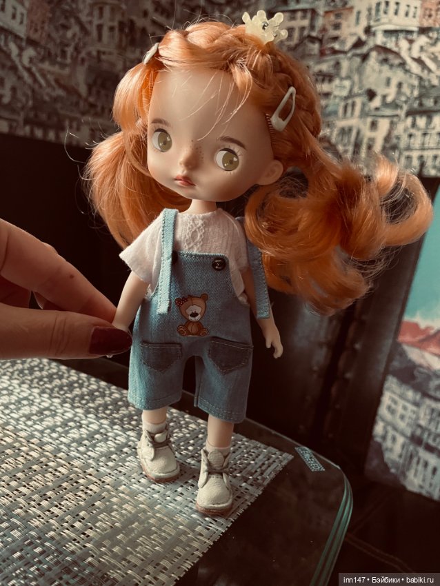 Парад комбинезонов на монст и подружек