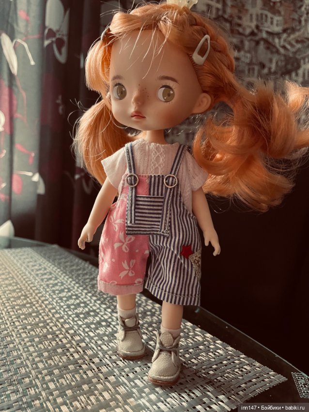 Парад комбинезонов на монст и подружек