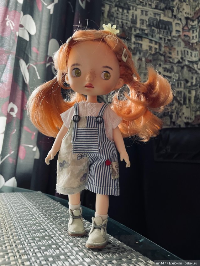 Парад комбинезонов на монст и подружек