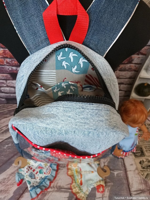 Кукольное платье как элемент декора (фото 5)