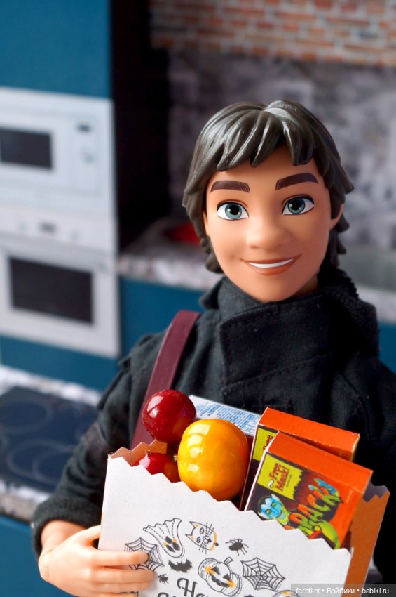 Готовимся к Хэллоуину — Куклы Disney Animators и Принцессы Диснея: Disney Store (фото 3)